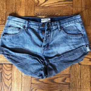 NEW One Teaspoon Bandits shorts, size 30.